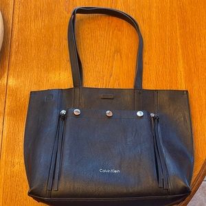 Calvin Klein purse with little accessory bag
